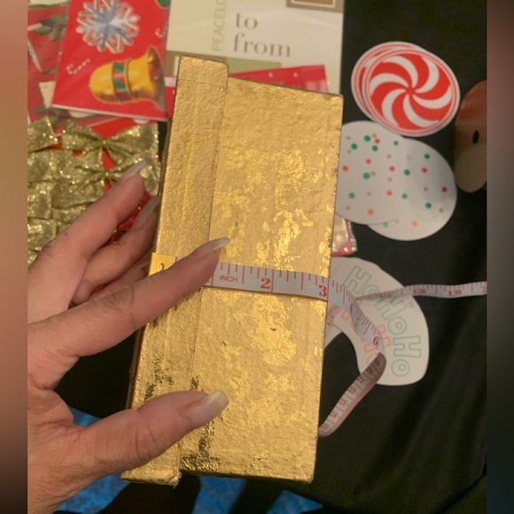 Christmas tags and bows. - Picture 2 of 4